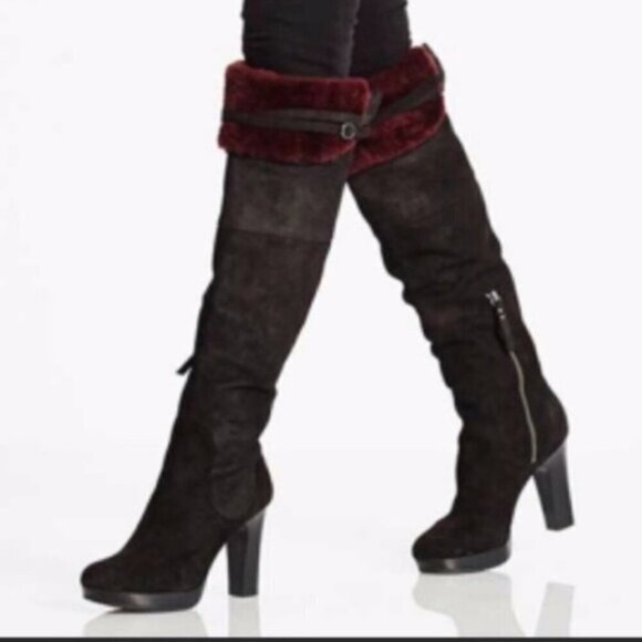 UGG Australia Ophira Black Suede Heels Women Size 7 - Picture 2 of 15